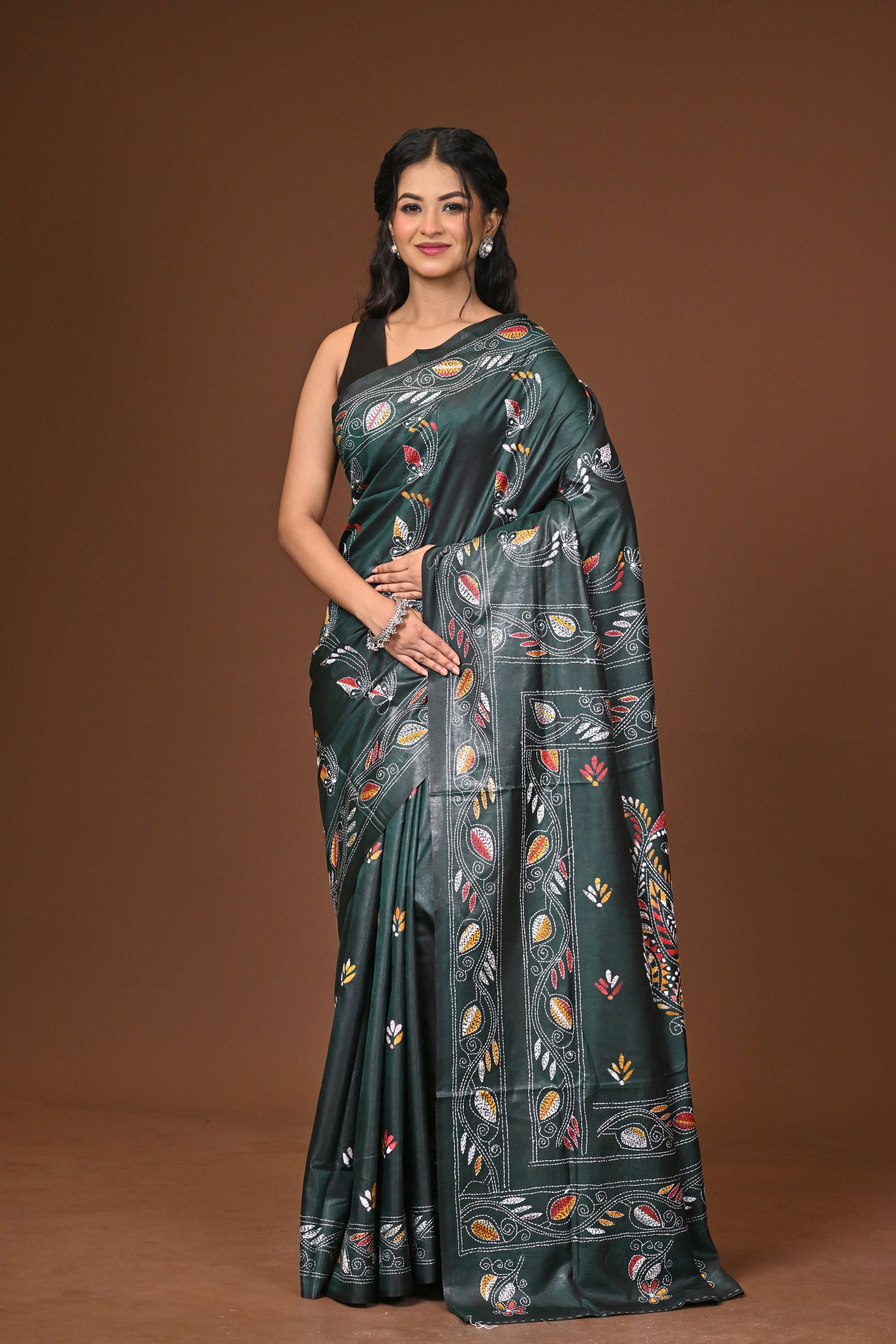 Blended Silk Kantha Stitch Saree Green Thumbnail