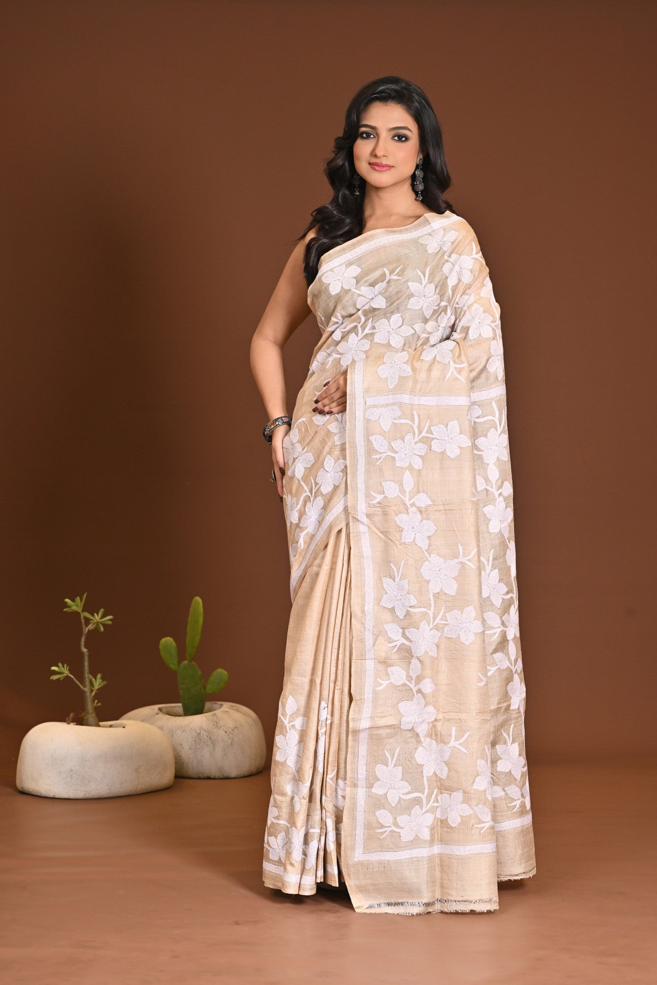 PURE SILK KANTHA SAREE Thumbnail