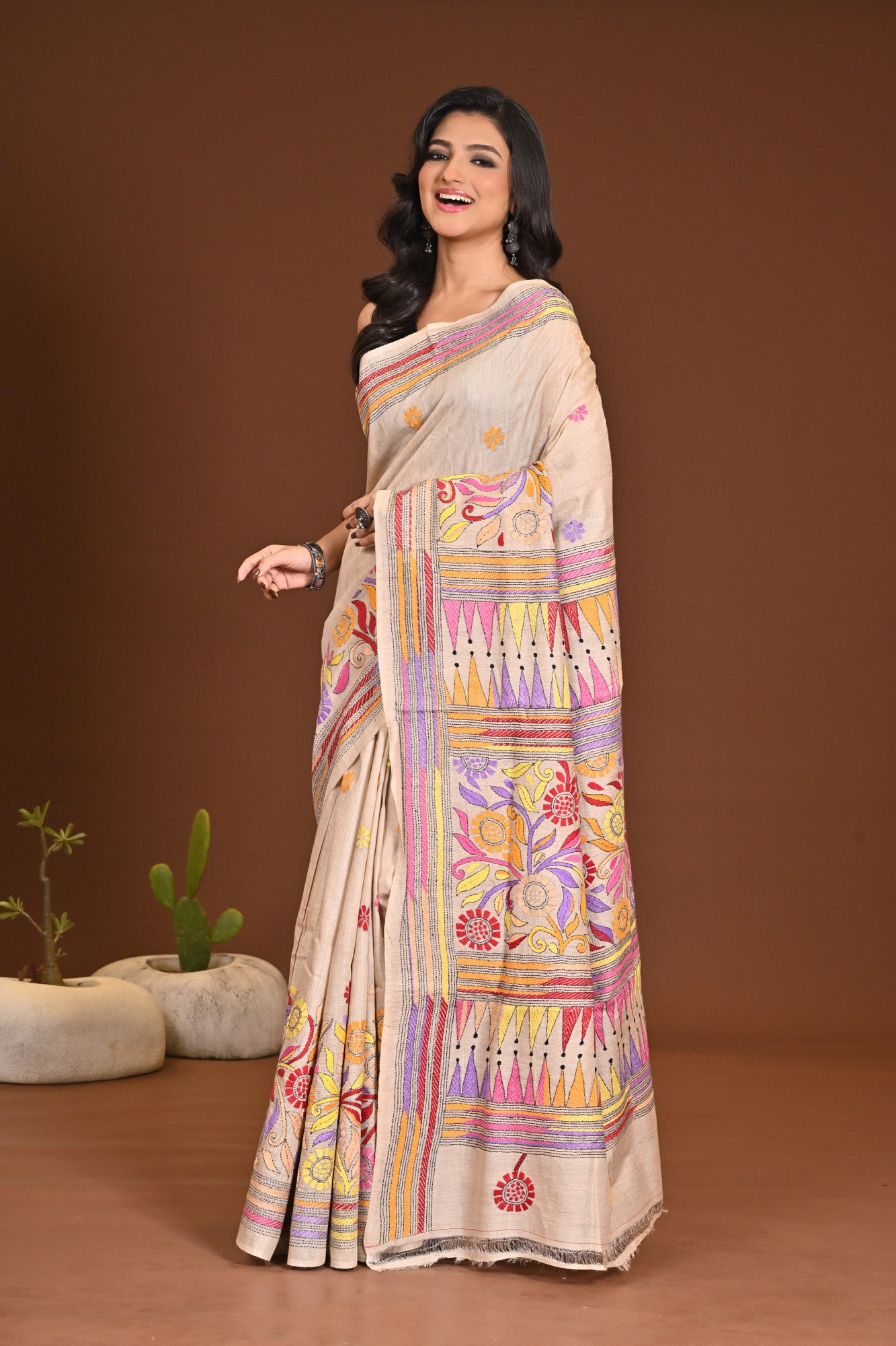PURE SILK KANTHA SAREE Thumbnail