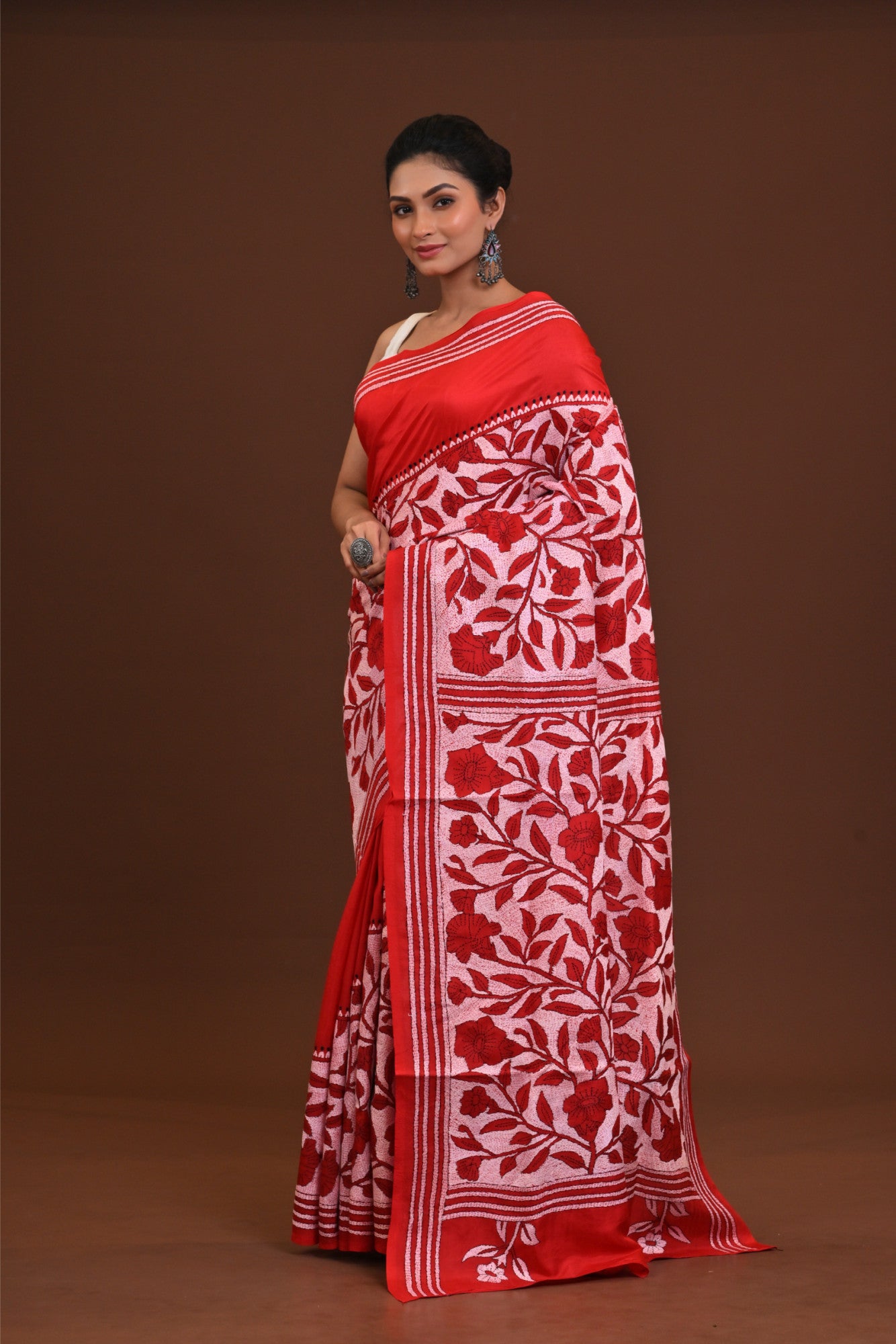 Pure Silk Kantha Stitch Saree Thumbnail