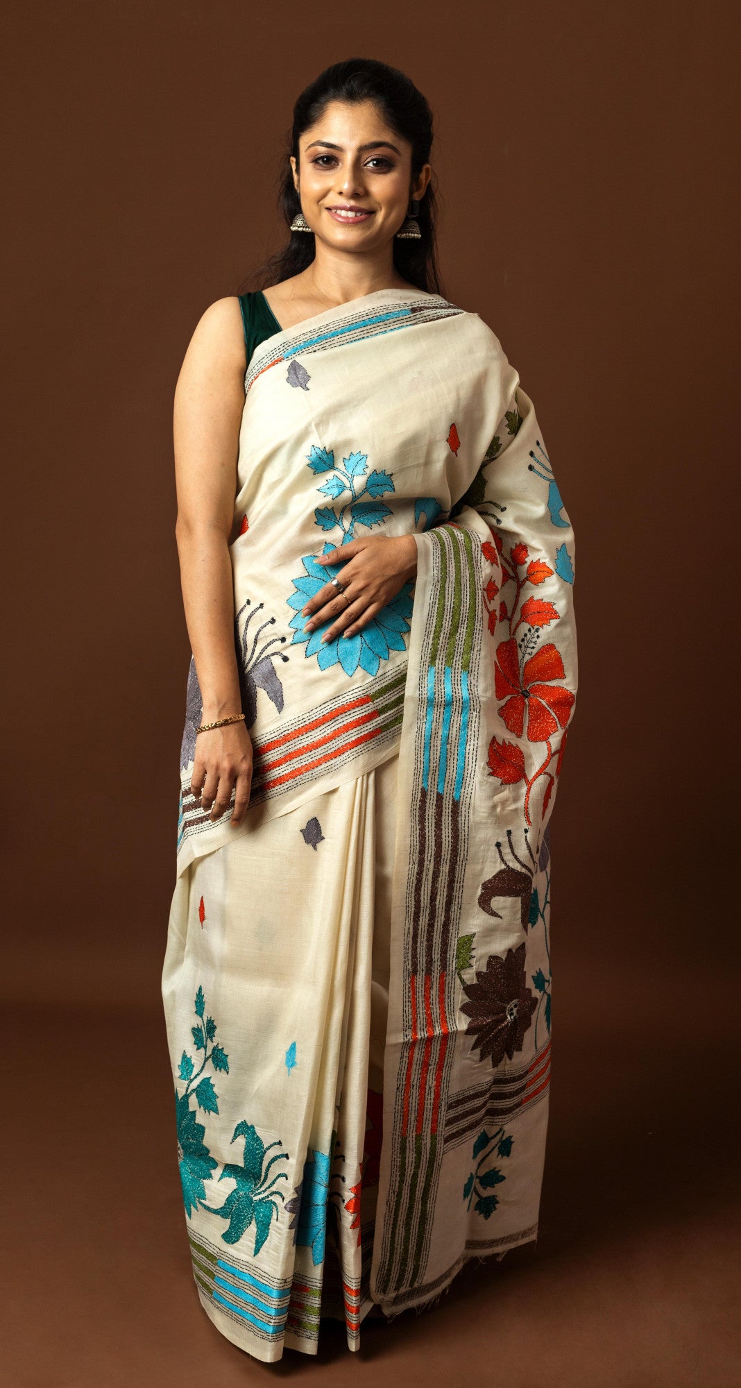 Tussar Silk Kantha Saree Thumbnail
